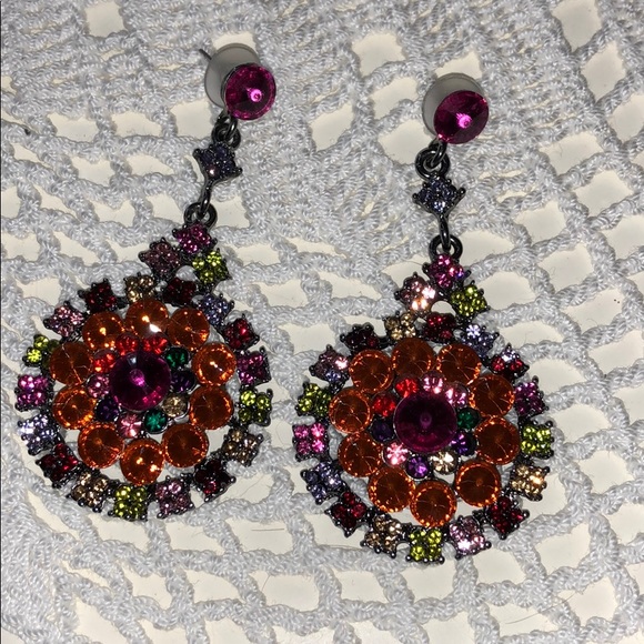 Earrings - Picture 2 of 2